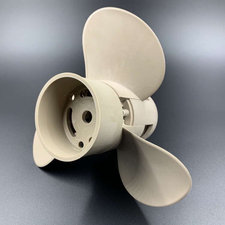 Гребной винт Yamaha 9.9-15, F9.9-F20 (3x9-1/4x9) (Пластиковый композиционный), арт. Y-15-PS,          РРЦ РАЗНОЕ 