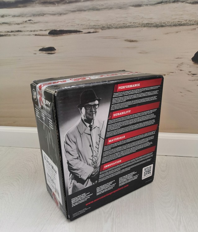 Винт Mercury 9.9-20  Black Max 9.25X11 RH,  897754A11, арт. 897754A11 ,          MERCURY  Винт Mercury 9.9-20  Black Max 9.25X11 RH,  897754A11, арт. 897754A11 ,          MERCURY