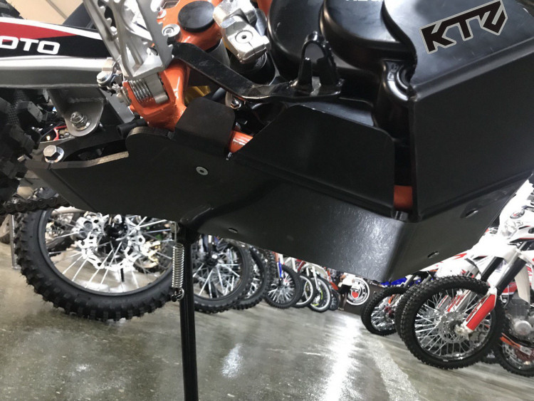 Regulmoto Athlete 19/16 (до 2022) защита картера и прогрессии, арт. 613.07,          KTZ 