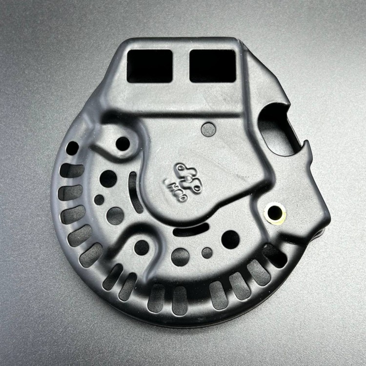 Крышка генератора COVER, BOTTOM ALT (Quicksilver), арт. 8M0074048,          MERCURY 