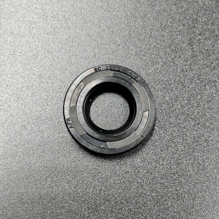 Сальник Suzuki (09282-12008) (12x24x4.5) (Kacawa), арт. 09282-12008-TW,          KACAWA 