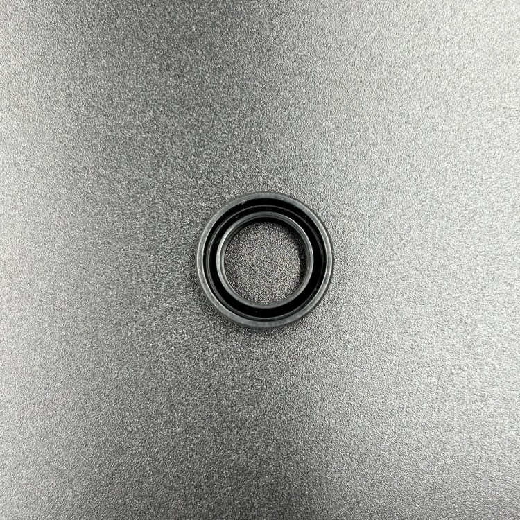 Уплотнение гидроподъемника Yamaha 55-90 (RT), арт. 6H1-43822-10-RT,          РРЦ РАЗНОЕ 