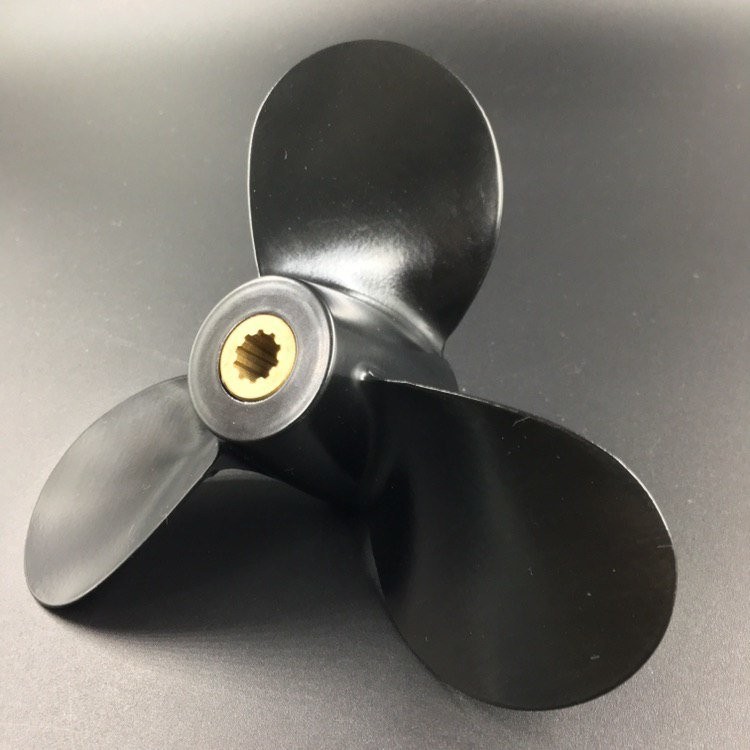 Гребной винт Suzuki DF4-DF6, DF4A-DF6A (3x7-1/2x7), арт. 58111-98651-019-K,          YHS 