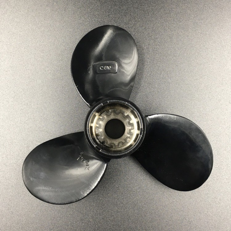 Гребной винт Suzuki DF4-DF6, DF4A-DF6A (3x7-1/2X6-1/2), арт. 58111-98641-019,          РРЦ РАЗНОЕ 