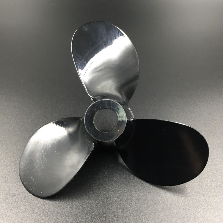 Гребной винт Suzuki DF4-DF6, DF4A-DF6A (3x7-1/2X6-1/2), арт. 58111-98641-019,          РРЦ РАЗНОЕ 