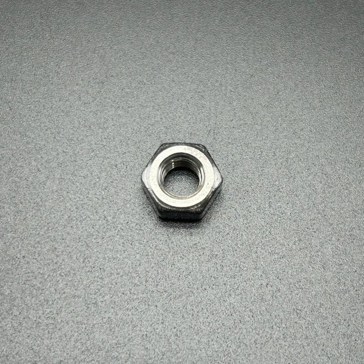 Гайка стальная диам. 5,5 мм MERCURY/MERCRUISER (Quicksilver), арт. 29598,          MERCURY 