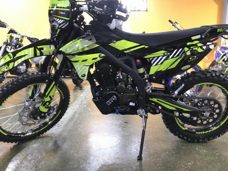 Regulmoto ZR 250 (ZS172FMM)_ZR (2022г. балансир) защита картера и прогрессии, арт. 613.04,          KTZ 