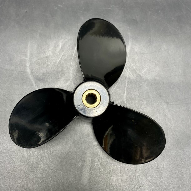 Гребной винт Suzuki DF4-DF6, DF4A-DF6A (3x7-1/2x6) (Polastorm), арт. 9237-3075-06,          POLASTORM 