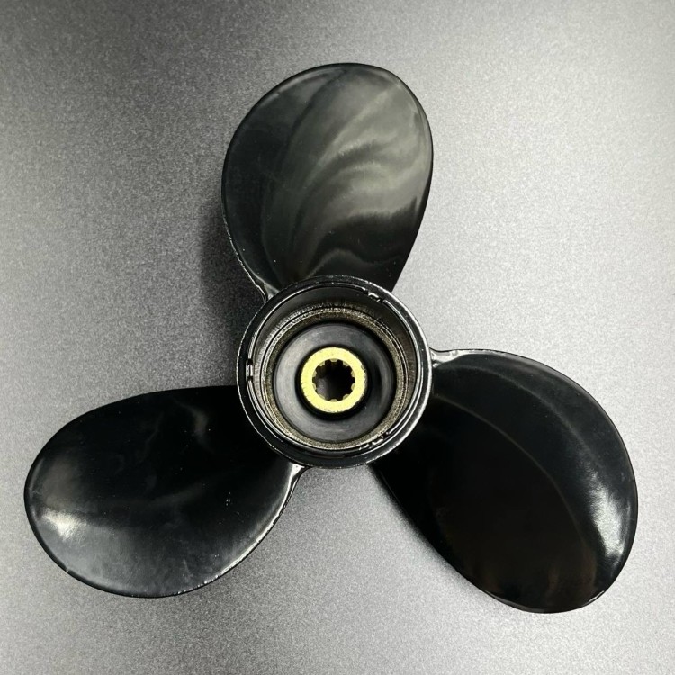 Гребной винт Suzuki DF4-DF6, DF4A-DF6A (3x7-1/2x6) (Polastorm), арт. 9237-3075-06,          POLASTORM 