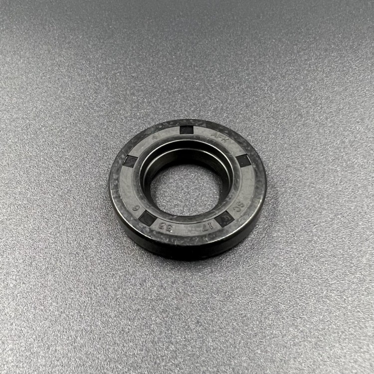 Сальник Tohatsu (3C8-60223-0) (17x33x6) (KACAWA), арт. 3C8-60223-0-TW,          KACAWA 