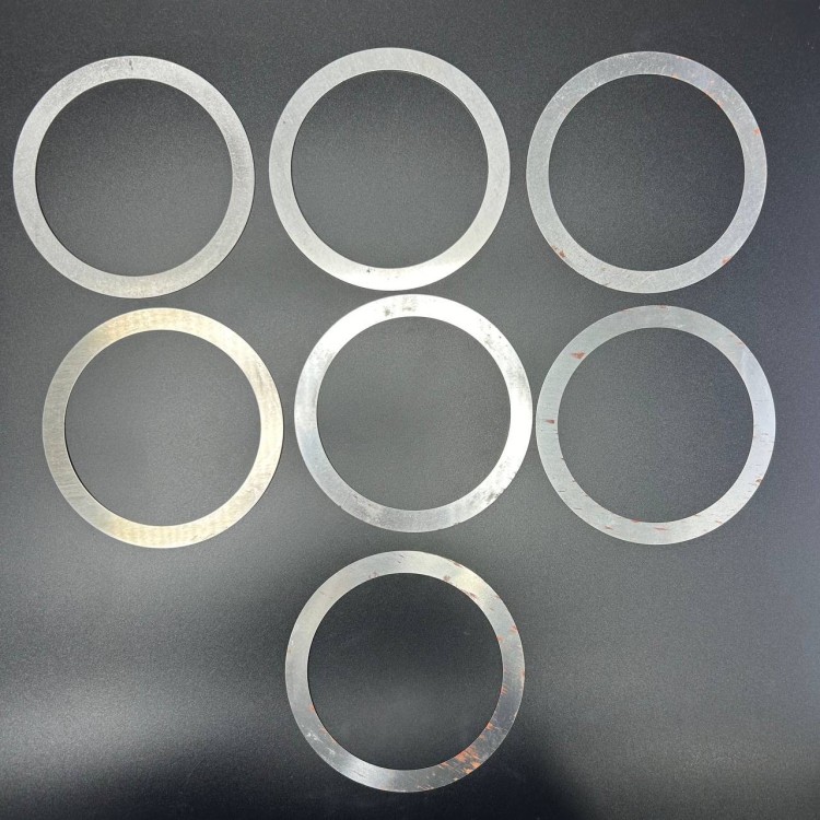 Шайбы регулировочные (комплект) MERCRUISER BRAVO ONE (15-42257A1) (Quicksilver), арт. 15-42257A1,          MERCURY 