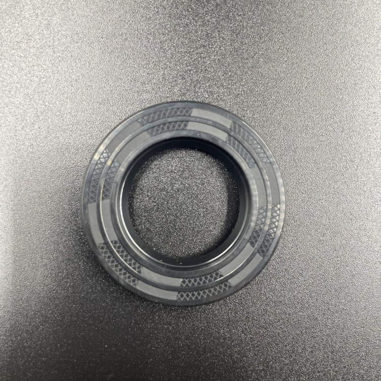 Сальник Suzuki (09282-24004) (24x40x7) (Omax), арт. 09282-24004-TW,          OMAX 