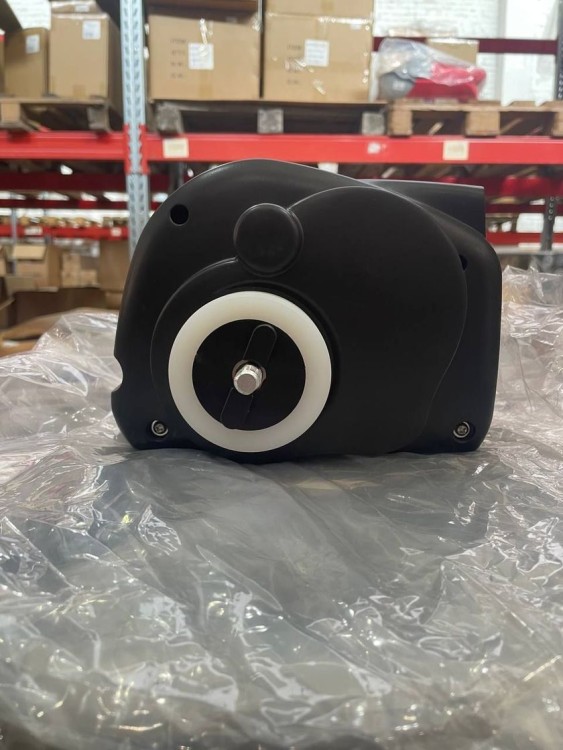 Лебедка электрическая autoTRAC DayRunner на трейлер, 2500lbs, черная, уценена, арт. NS009DR_utsenka,          AutoTRAC 