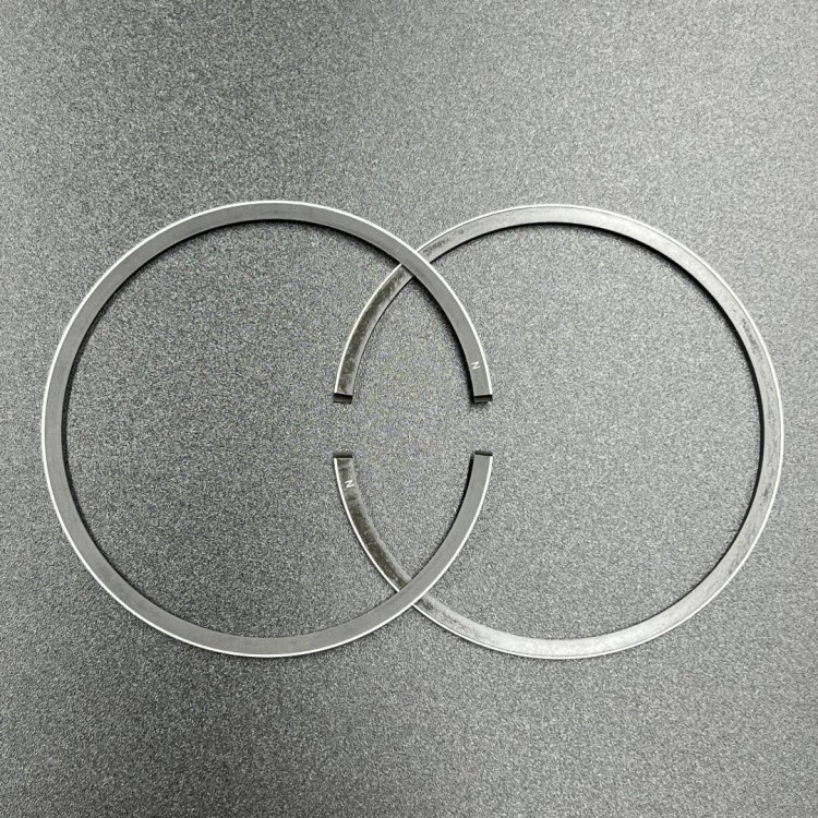 Кольца поршневые, комплект на один поршень Yamaha 25-30 Old (STD) (689-11610-00) (Omax), арт. 689-11610-00-TW,          OMAX 