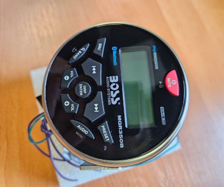Морская магнитола BOSS MGR350B, уценена, арт. MGR350B_utsenka2,          Boss Audio 