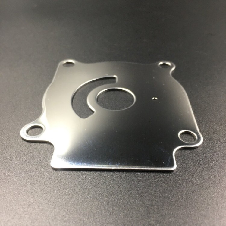 Пластина помпы охлаждения Suzuki DT20-40, DF25-50 (Omax), арт. 17471-94401-TW,          Omax 