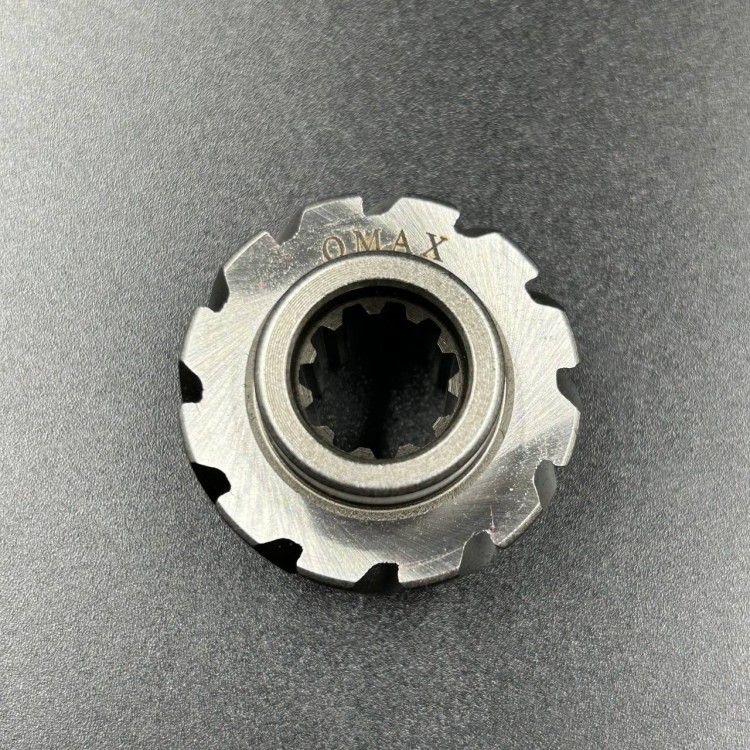 Шестерня вертикального вала (Пиньон) Suzuki DT 9.9-15, DF9.9-15 (57311-93901; 57311-93910) (Omax), арт. 57311-93901-TW,          OMAX 