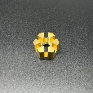 Гайка крепления гребного винта MERCURY/Tohatsu 4-9.9 (11-16147) (Quicksilver)