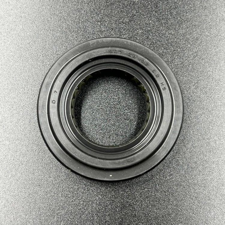 Сальник коленвала (Yamaha), арт. 93102-28476,          YAMAHA 