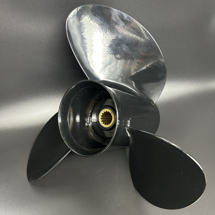 Гребной винт Suzuki DF150-DF300 Soltiga3 (3x15-1/4x23) (Polastorm), арт. 5537-3153-23,          POLASTORM 