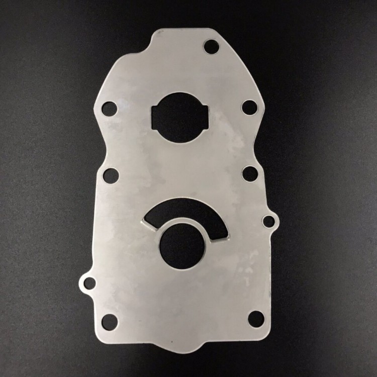 Пластина помпы охлаждения Yamaha F200-275 (Yamaha), арт. 6CB-44323-00,          YAMAHA  Пластина помпы охлаждения Yamaha F200-275 (Yamaha), арт. 6CB-44323-00,          YAMAHA