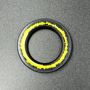 Сальник Suzuki (09282-28003) (28x42x6) (Suzuki)