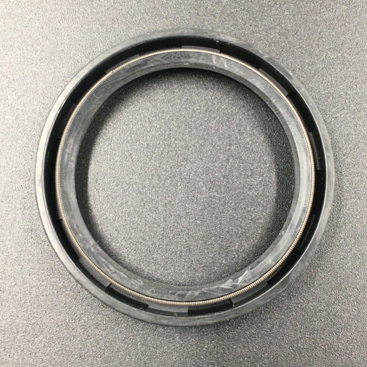 Сальник Yamaha (93102-40M14; 93102-40M38) (40x52x6) (Osaka), арт. 93102-40M14-TW,          OSAKA 