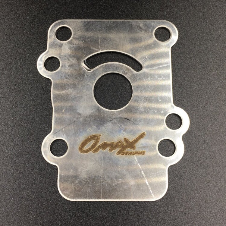 Пластина помпы охлаждения Yamaha 9.9-15, F8-9.9 OLD (Omax), арт. 682-44323-00-TW,          Omax 