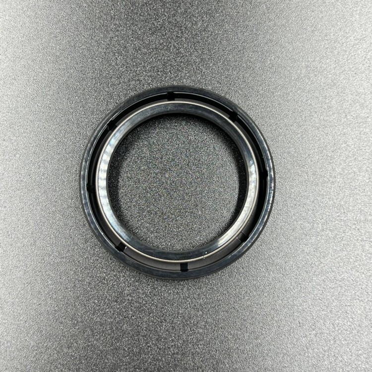 Сальник коленвала (верхний) для MERCURY 200-300 3.0L DFI/EFI (38х72х12) (Kacawa), арт. 26-859093-TW,          KACAWA 