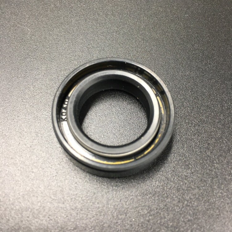 Сальник Tohatsu (346-60111-0) (18x28x8) (Omax), арт. 346-60111-0-TW,          Omax 