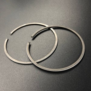 Кольца поршневые, комплект на один поршень Yamaha 55, 75-90 (STD) (RT)