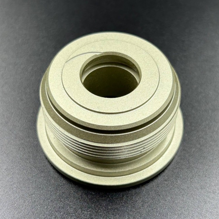 Крышка вспомогательного штока гидроподъема Yamaha F150 (PWB), арт. 63P-43821-10-K,          POWEROB 