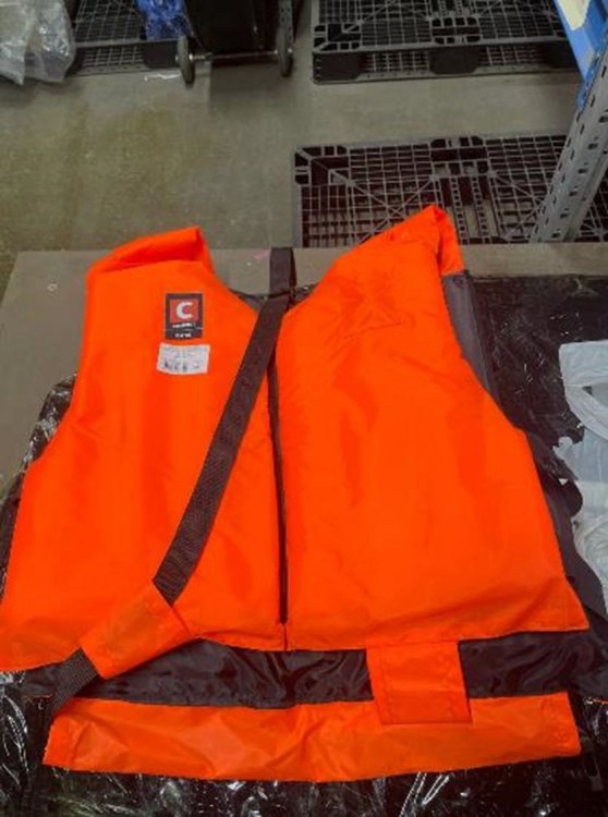 Жилет страховочный универсальный COMFORT BASE 80-110 кг, уцененный, арт. BASE80-110_utsenka,          Comfort-Termo 