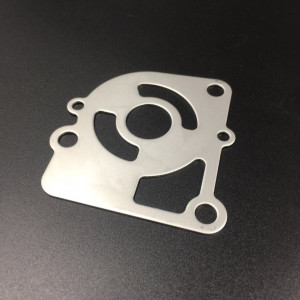 Пластина помпы охлаждения Tohatsu 9.9-18/Mercury 9.9-18 (803753)