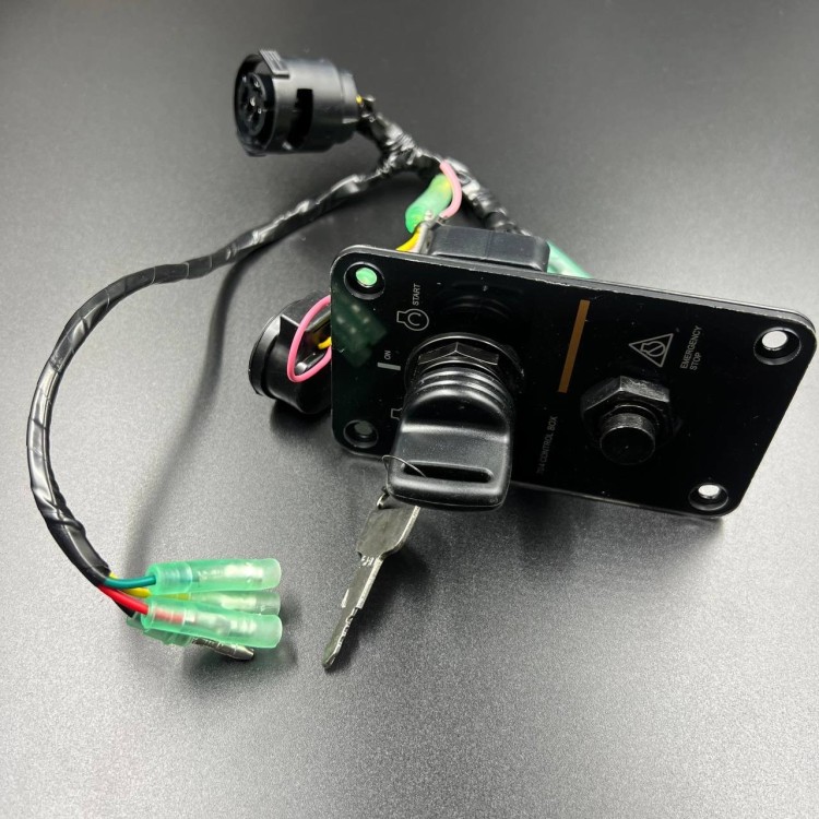 Панель зажигания Yamaha (замок зажигания и кнопка стоп с чекой) (PWB), арт. 704-82570-12-K,          POWEROB 