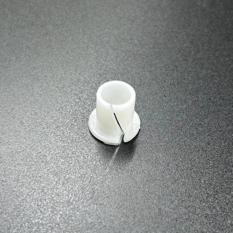 Втулка пластиковая Yamaha 3-140, F2-130 (YUELANG), арт. 90386-08032-K,          TAIZHOU YUELANG POWER TECHNOLOGY 