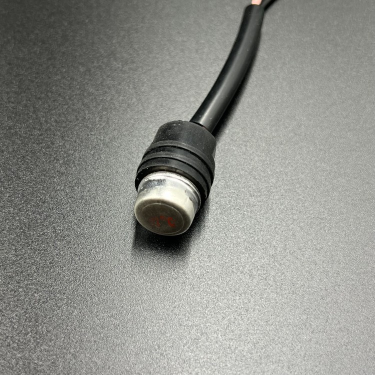 Датчик температуры двигателя Yamaha 40-250 ( 40F-01.06.00.17) (YUELANG), арт. 688-82560-10-K,          TAIZHOU YUELANG POWER TECHNOLOGY 