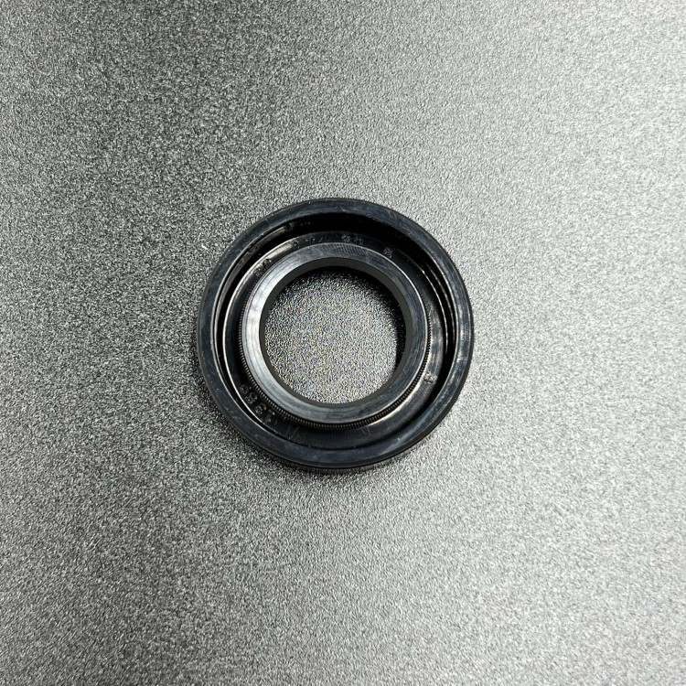 Сальник Yamaha (93101-17054) (17x30x6), арт. 93101-17054-TW,          POLY-MOTO 