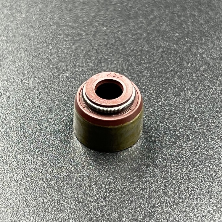 Колпачок маслосъемный Yamaha F75-115(Выпуск) (PREMARINE), арт. KOA-A3722-00-K,          PREMARINE 