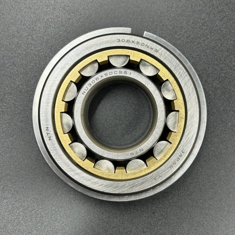 Подшипник роликовый Yamaha 40-60 (С проточкой) (30x72x19) (Yamaha), арт. 93332-000UE,          YAMAHA 