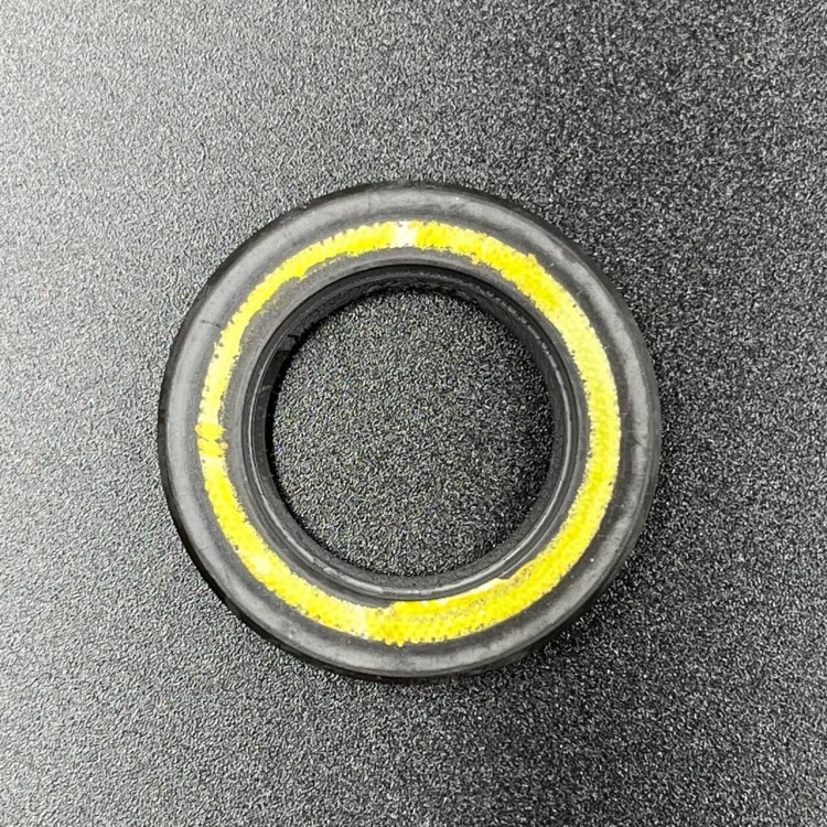 Сальник Suzuki (09282-22007) (22x36x6) (Suzuki), арт. 09282-22007,          SUZUKI 