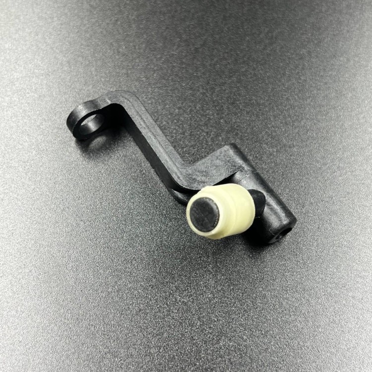 Рычаг управления дросселем c роликом Tohatsu 9,9-18 (3M2-03167-0), арт. 3M2-03172-0-K,          TAIZHOU YUELANG POWER TECHNOLOGY 