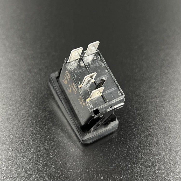 Тумблер вкл/выкл (индик. белый) 4 пин Sunfine, арт. SF50706-1-4P-A2BW,          SUNFINE 