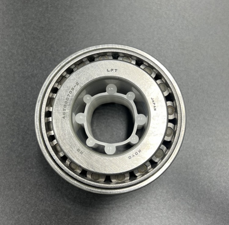 Подшипник роликовый Yamaha F225-300 (Omax) аналог 09269-32001, арт. 93399-99966-TW,          OMAX 