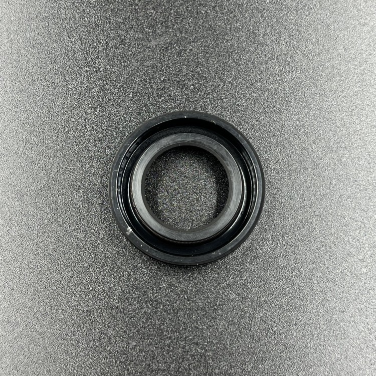 Сальник Suzuki (09289-20009; 93101-20M07; 09289-20L01) (20x34x6.5) (Omax), арт. 09289-20009-TW,          OMAX 