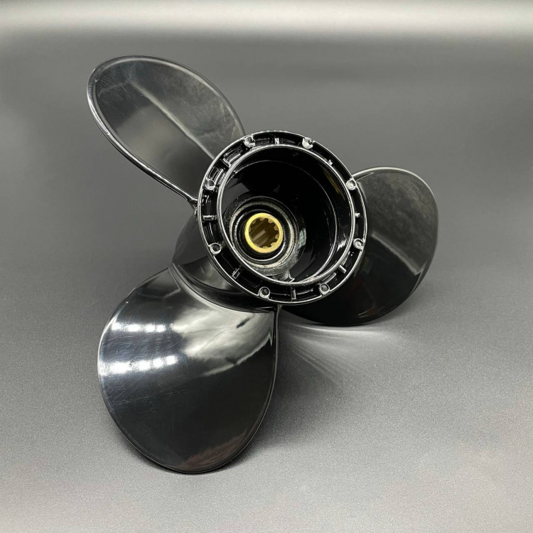 Гребной винт Suzuki DT9.9-DT15, DF9.9-DF15, DF8A-DF9.9A (3x9-1/4x10), арт. 58100-93733-019-TW,          OSAKA 