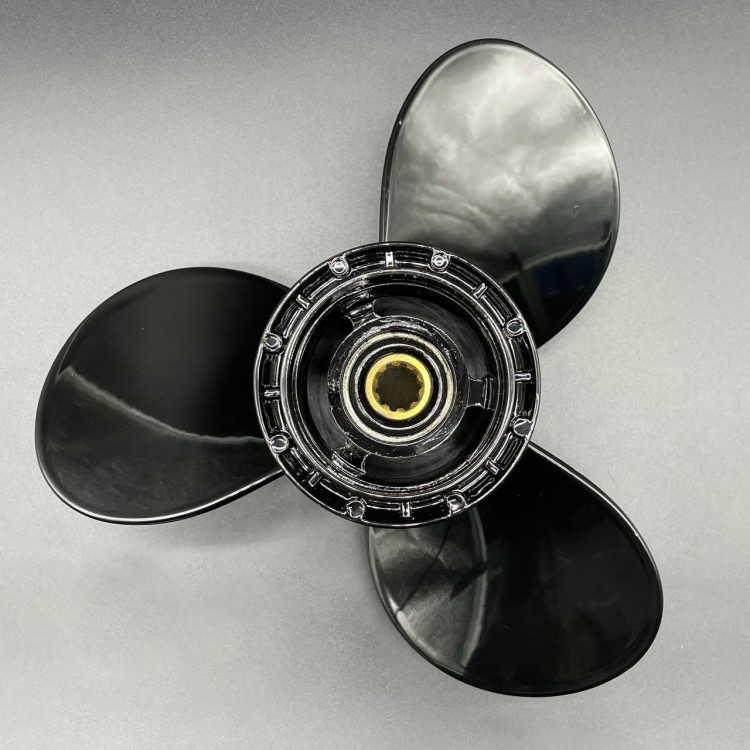 Гребной винт Suzuki DT9.9-DT15, DF9.9-DF15, DF8A-DF9.9A (3x9-1/4x10), арт. 58100-93733-019-TW,          OSAKA 