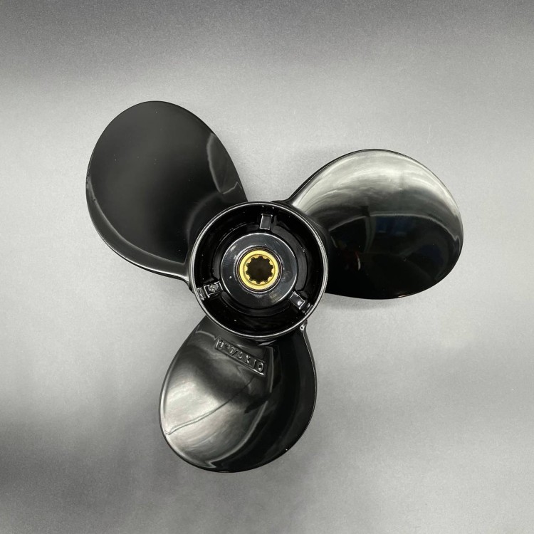 Гребной винт Suzuki DT9.9-DT15, DF9.9-DF15, DF8A-DF9.9A (3x9-1/4x10), арт. 58100-93733-019-TW,          OSAKA 