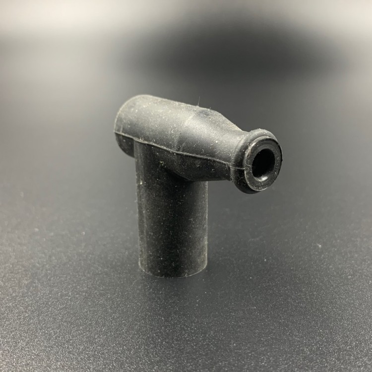 Колпачок свечной TB05EMA-BK, арт. TB05EMA-BK-RT,          РРЦ РАЗНОЕ 