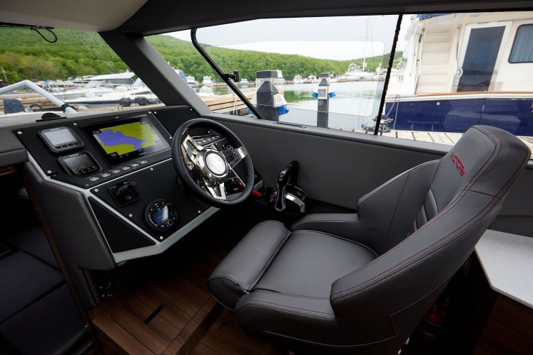 Катер Victory A8 с Suzuki 2хDF200APX, арт. KITVA24,  